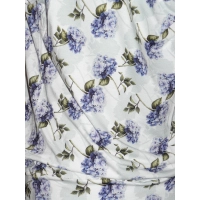 Delikatna bluzka z lejącym dekoltem typu woda - fioletowe bzy